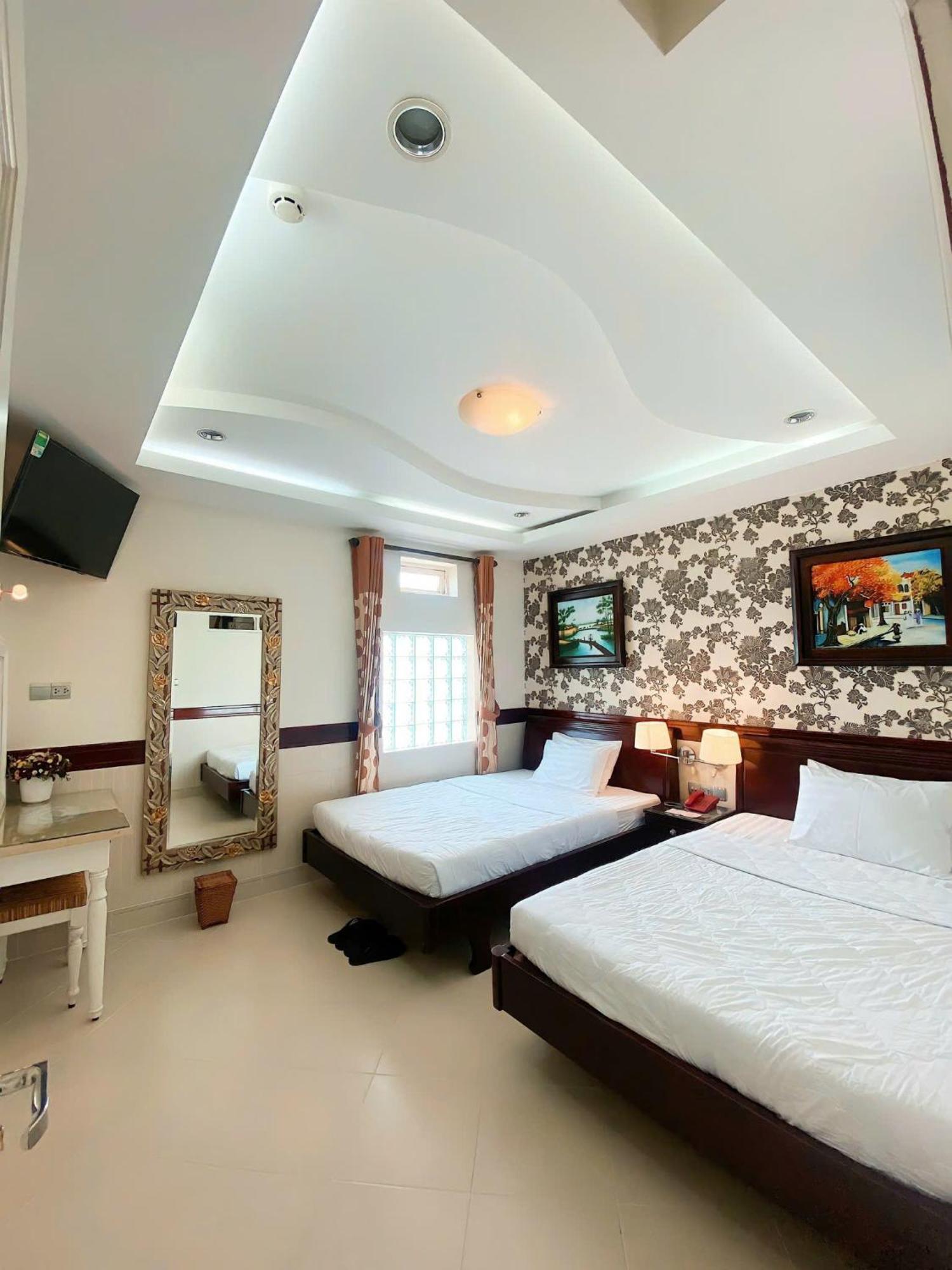 Hoang Thanh Thuy Airport Hotel 2 - Gan Am Thuc Dem Cho Hoang Hoa Tham Ho Chi Minh-staden Exteriör bild