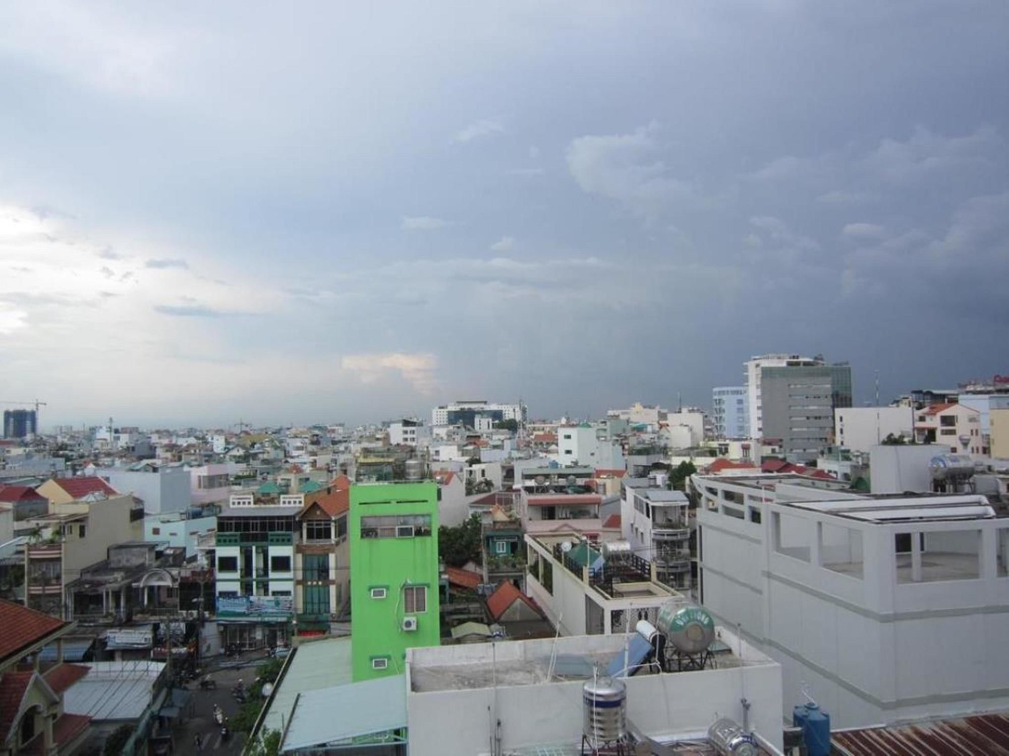 Hoang Thanh Thuy Airport Hotel 2 - Gan Am Thuc Dem Cho Hoang Hoa Tham Ho Chi Minh-staden Exteriör bild
